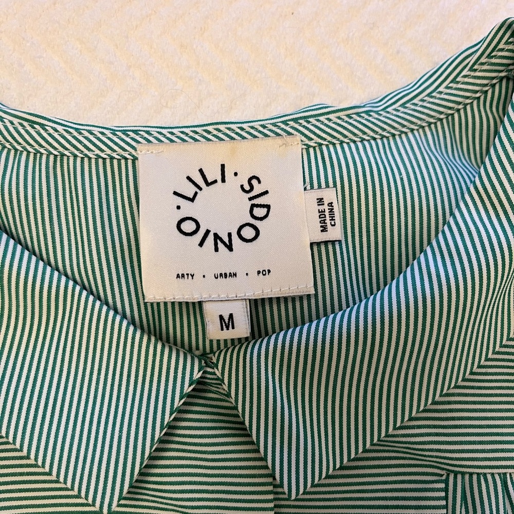 Lili Sidonio NWOT Mint Button Down Shirt for Women - Picture 5 of 10